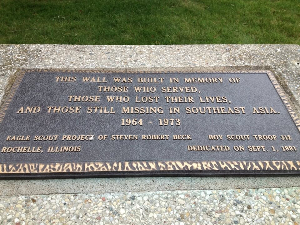 Vietnam Veterans Memorial in Atwood Park, Rochelle Illinois